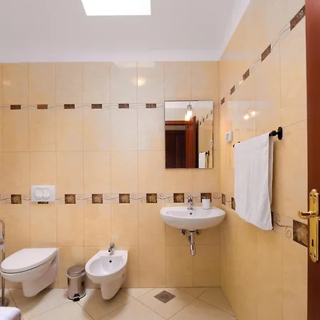 Vila Stauri By Briskva