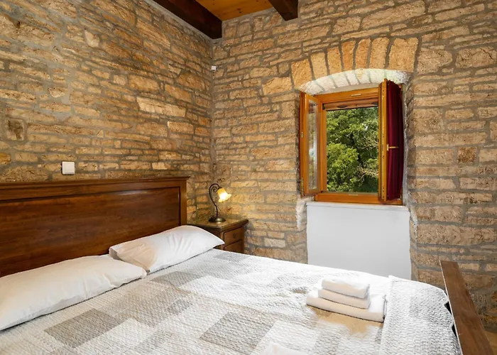 Vila Stauri By Briskva Zminj